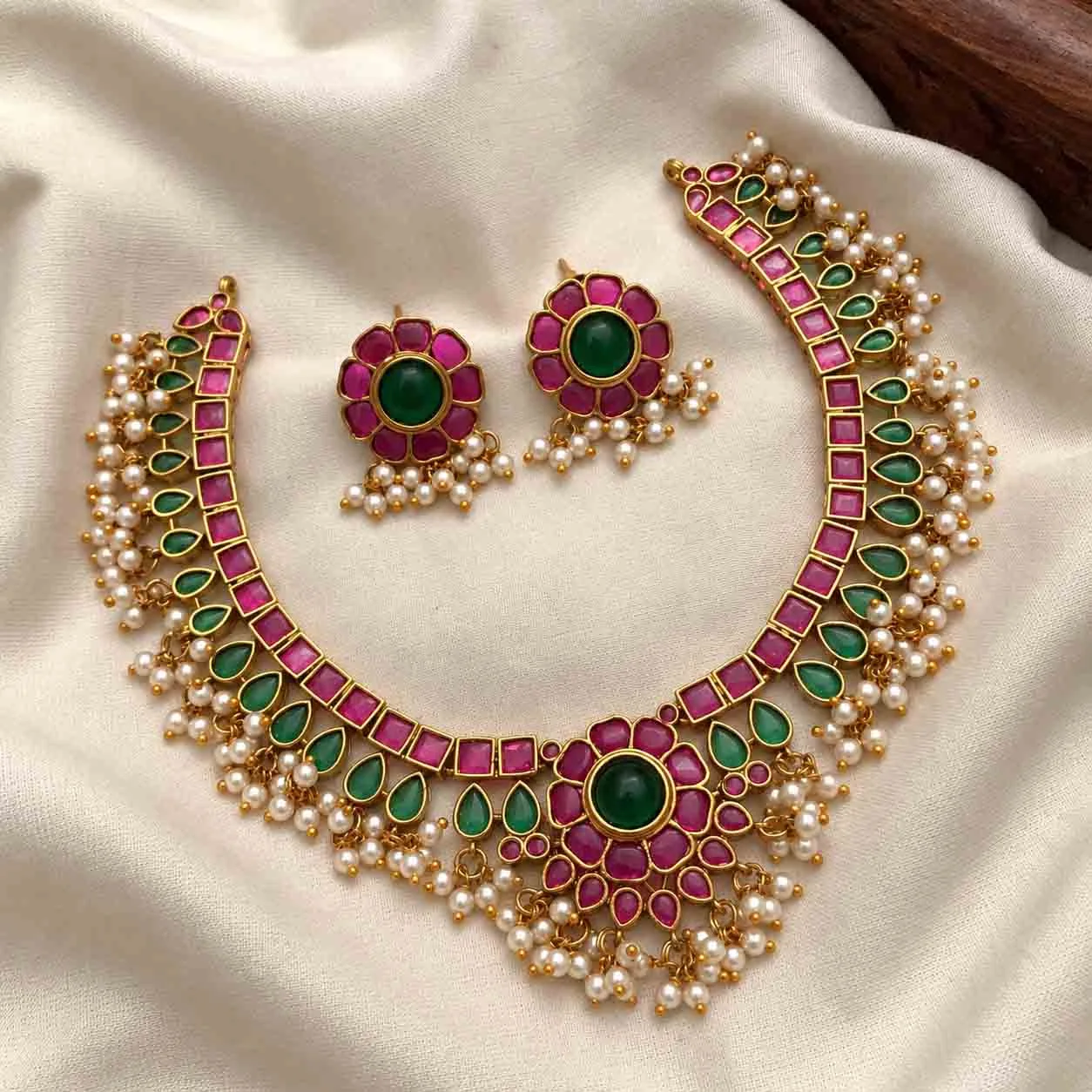 Exclusive Kempu Necklace Set - Necklaces by Gleaming Glitz