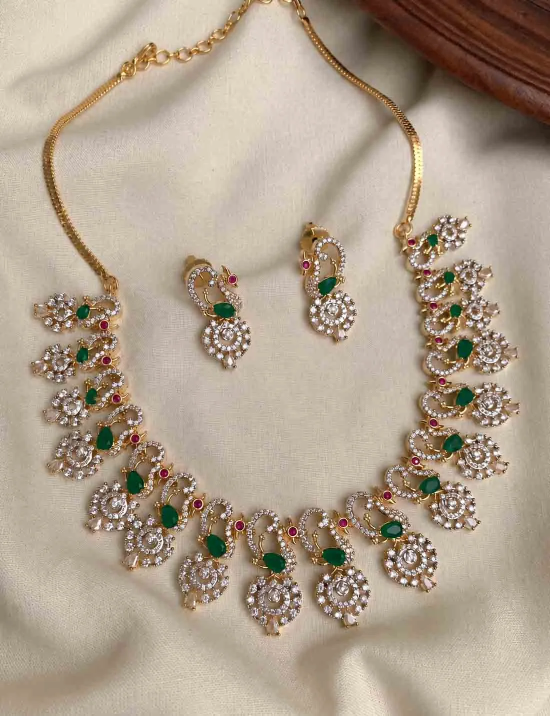Royal Green and Whie AD Necklace - Necklaces by Gleaming Glitz