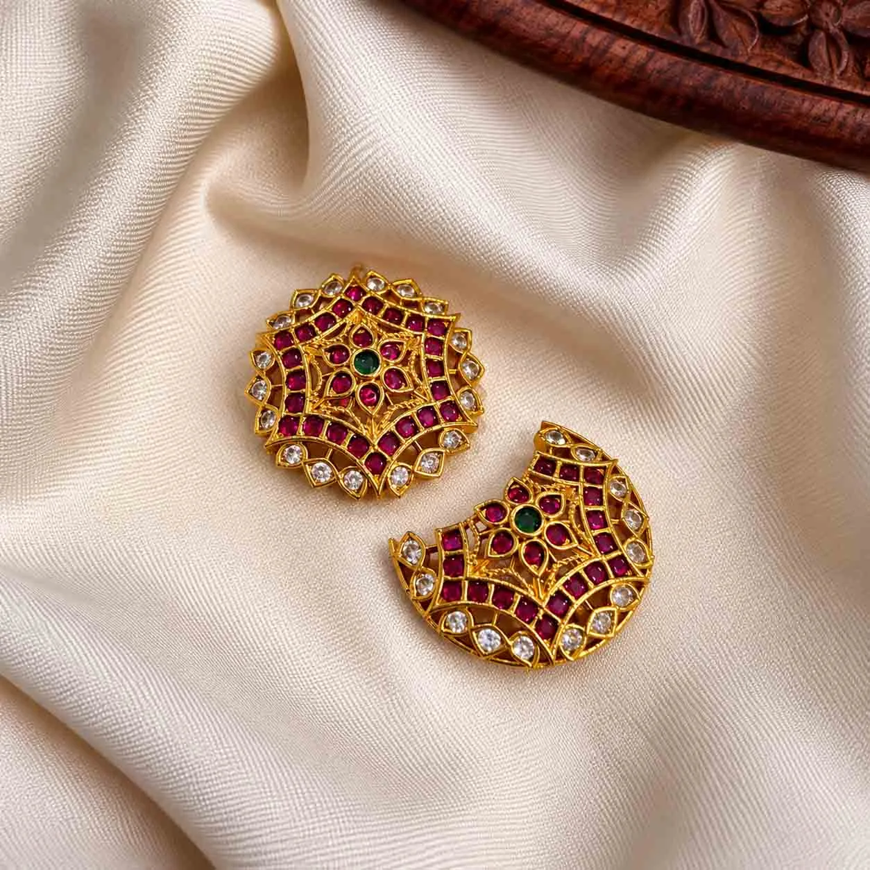 Premium Kempu Stone Sun and Moon - Sun and Moon by Gleaming Glitz