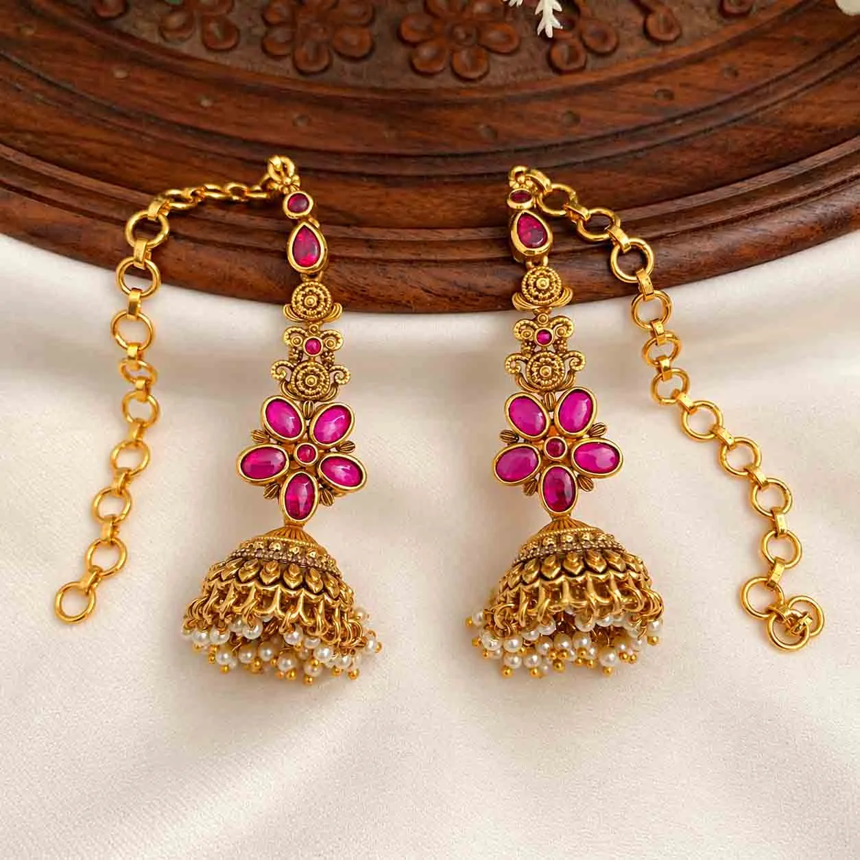 Traditional Kemp jumka with ear chain - Jumka by Gleaming Glitz